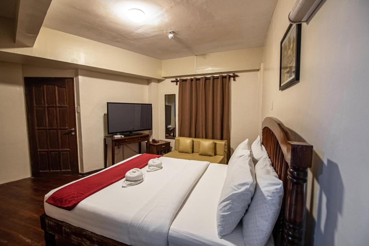 Kiwi Hotel Cebu Buitenkant foto